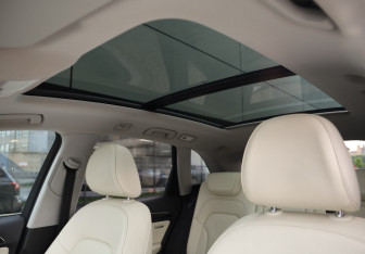 Подержанный автомобиль Audi Q5 2013 года (24 фото)
