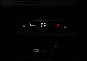 Подержанный автомобиль Volkswagen Tiguan 2021 года (29 фото)