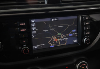 Подержанный автомобиль Kia Rio Hatchback 2019 года (14 фото)