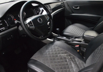 Подержанный автомобиль SsangYong Actyon 2013 года (10 фото)