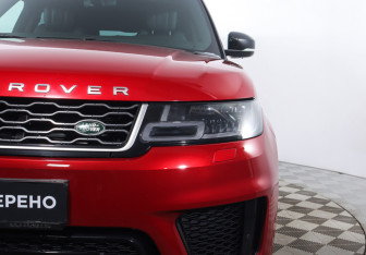 Подержанный автомобиль Land Rover Range Rover Sport 2018 года (8 фото)