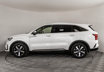 Подержанный автомобиль Kia Sorento 2020 года (9 фото)