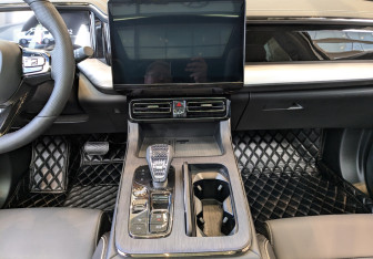 Новый GAC GS8 2025 (11 фото)