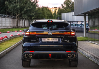 Подержанный автомобиль Changan UNI-K 2023 года (7 фото)