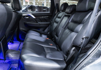 Подержанный автомобиль Mitsubishi Pajero Sport 2018 года (25 фото)