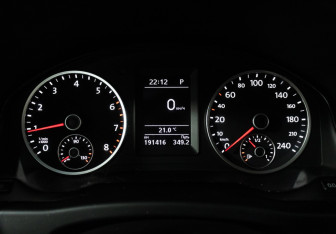 Подержанный автомобиль Volkswagen Tiguan 2013 года (12 фото)