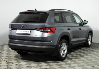 Подержанный автомобиль Skoda Kodiaq 2019 года (5 фото)