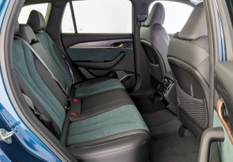 Новый Geely Monjaro 2022 (12 фото)