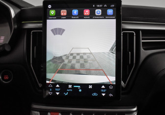 Подержанный автомобиль Forthing T5 2024 года (19 фото)