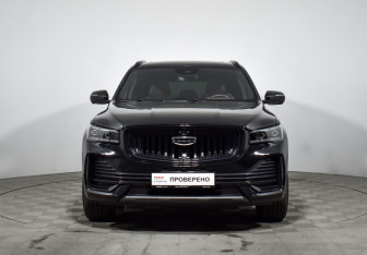 Подержанный автомобиль Geely Monjaro 2023 года (2 фото)