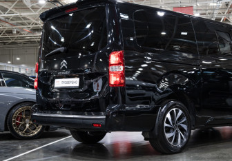 Подержанный автомобиль Citroen SpaceTourer 2022 года (6 фото)