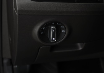 Подержанный автомобиль Skoda Superb Liftback 2016 года (19 фото)