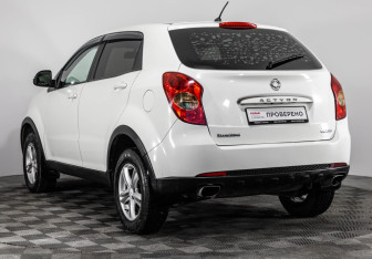 Подержанный автомобиль SsangYong Actyon 2013 года (7 фото)