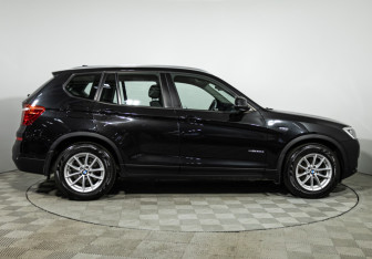 Подержанный автомобиль BMW X3 2015 года (4 фото)
