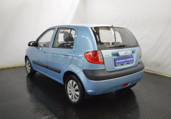 Подержанный автомобиль Hyundai Getz 2008 года (7 фото)
