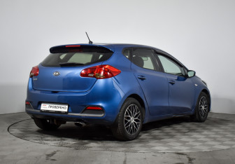 Подержанный автомобиль Kia Ceed Hatchback 2014 года (5 фото)