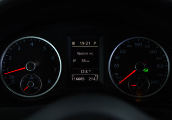 Подержанный автомобиль Volkswagen Tiguan 2010 года (12 фото)