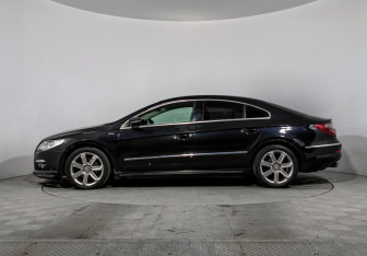 Подержанный автомобиль Volkswagen Passat CC 2011 года (8 фото)