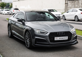 Подержанный автомобиль Audi A5 Coupe 2019 года (5 фото)