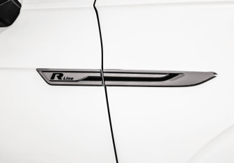 Подержанный автомобиль Volkswagen Touareg 2018 года (11 фото)