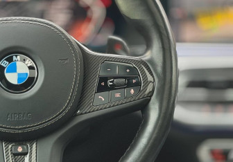 Подержанный автомобиль BMW X6 2020 года (41 фото)