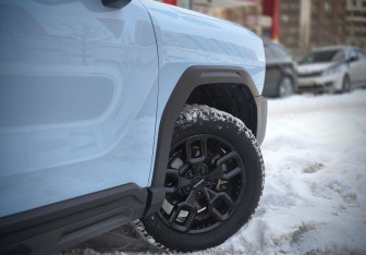 Подержанный автомобиль Haval H3 2024 года (11 фото)