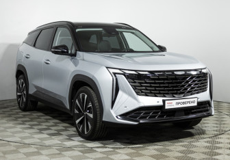 Подержанный автомобиль Geely Atlas 2024 года (3 фото)