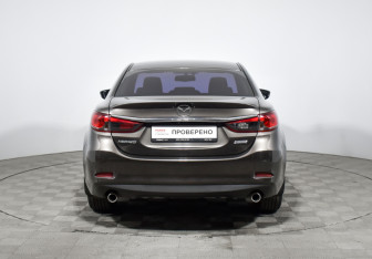 Подержанный автомобиль Mazda 6 Sedan 2015 года (7 фото)