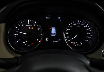 Подержанный автомобиль Nissan X-Trail 2021 года (19 фото)