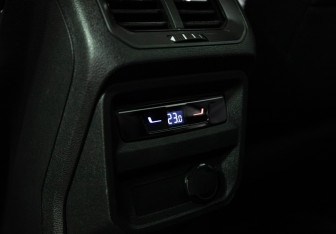 Подержанный автомобиль Volkswagen Tiguan 2021 года (18 фото)