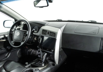 Подержанный автомобиль SsangYong Kyron 2014 года (9 фото)
