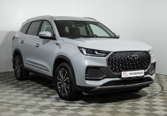 Подержанный автомобиль Chery Tiggo 8 Pro Max 2023 года (3 фото)