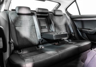 Подержанный автомобиль Skoda Octavia Liftback 2019 года (29 фото)