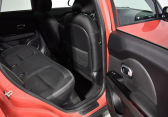 Подержанный автомобиль Kia Soul 2015 года (12 фото)