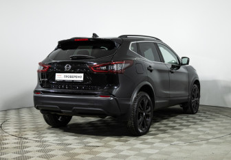 Подержанный автомобиль Nissan Qashqai 2022 года (5 фото)