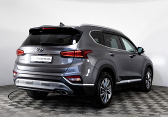 Подержанный автомобиль Hyundai Santa Fe 2020 года (5 фото)