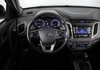 Подержанный автомобиль Hyundai Creta 2016 года (10 фото)