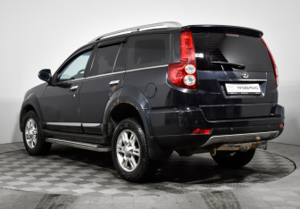 Подержанный автомобиль Great Wall Hover H3 2014 года (7 фото)