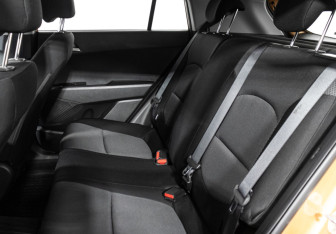 Подержанный автомобиль Hyundai Creta 2017 года (10 фото)