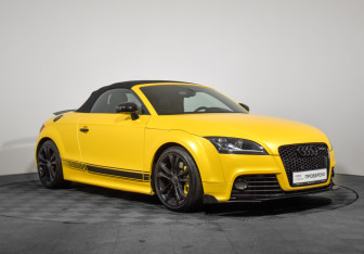 Подержанный автомобиль Audi TTS Roadster 2008 года (3 фото)