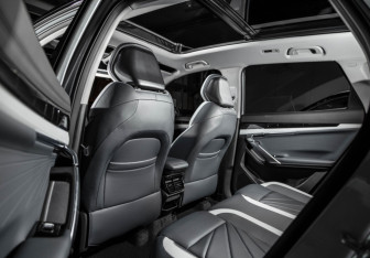 Новый Geely Atlas 2025 (16 фото)