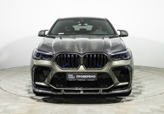 Подержанный автомобиль BMW X6 M 2021 года (2 фото)