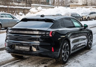 Подержанный автомобиль Zeekr 001 2023 года (5 фото)