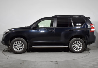 Подержанный автомобиль Toyota Land Cruiser Prado 2017 года (8 фото)