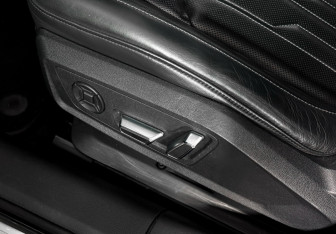 Подержанный автомобиль Audi A6 Sedan 2018 года (11 фото)