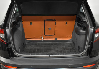 Подержанный автомобиль Skoda Karoq 2020 года (19 фото)