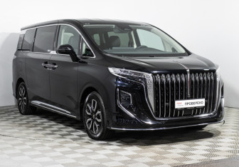 Подержанный автомобиль Hongqi HQ9 2022 года (3 фото)