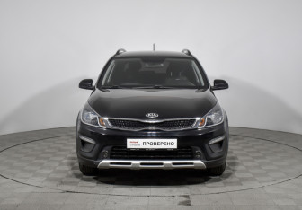 Подержанный автомобиль Kia Rio Hatchback 2019 года (2 фото)