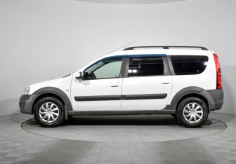 Подержанный автомобиль LADA (ВАЗ) Largus Wagon 2016 года (8 фото)