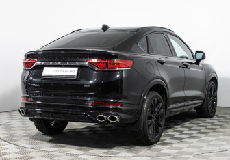 Подержанный автомобиль Geely Tugella 2023 года (5 фото)